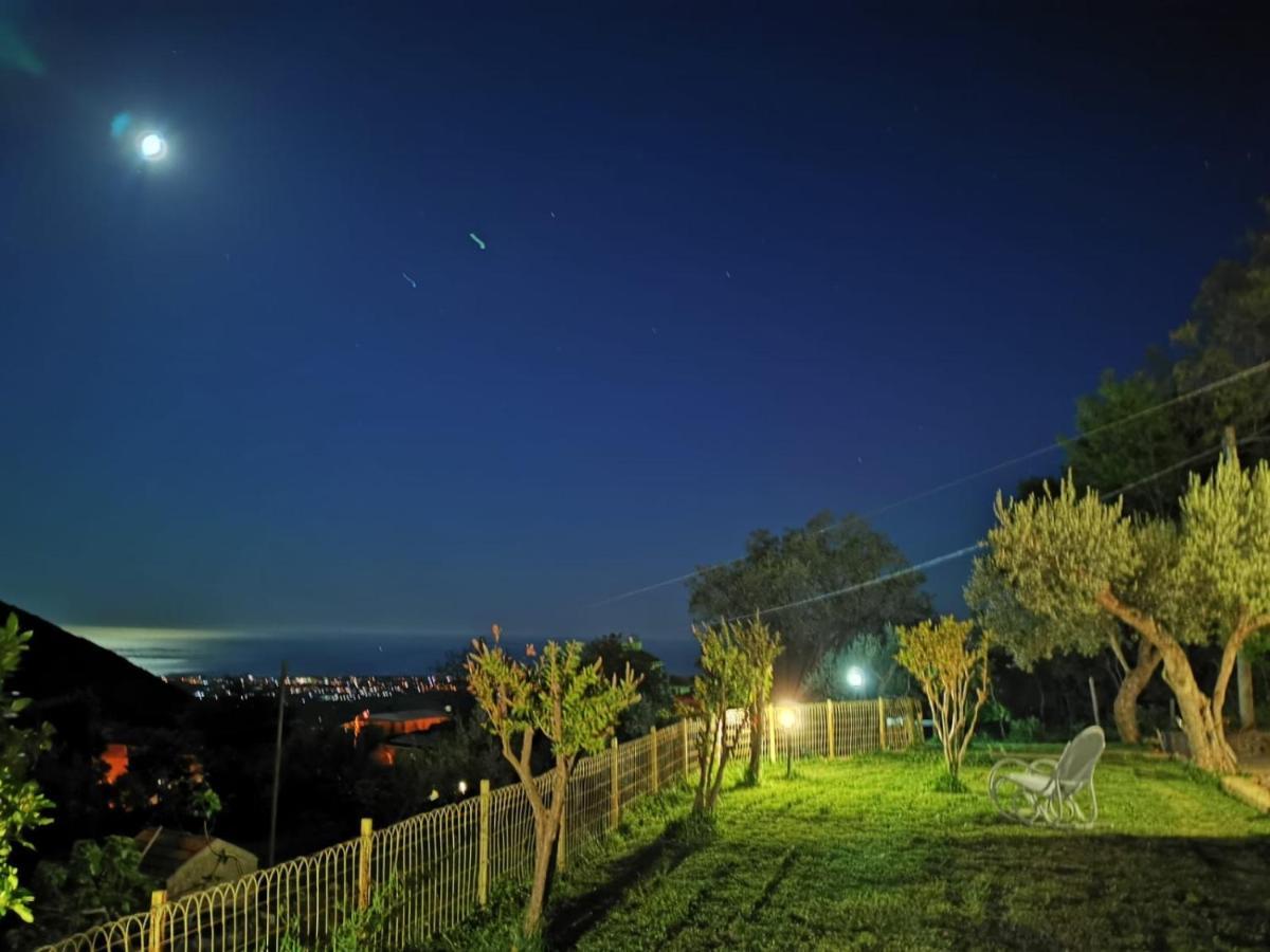 Casa Tommasini Bed & Breakfast Capaccio ภายนอก รูปภาพ